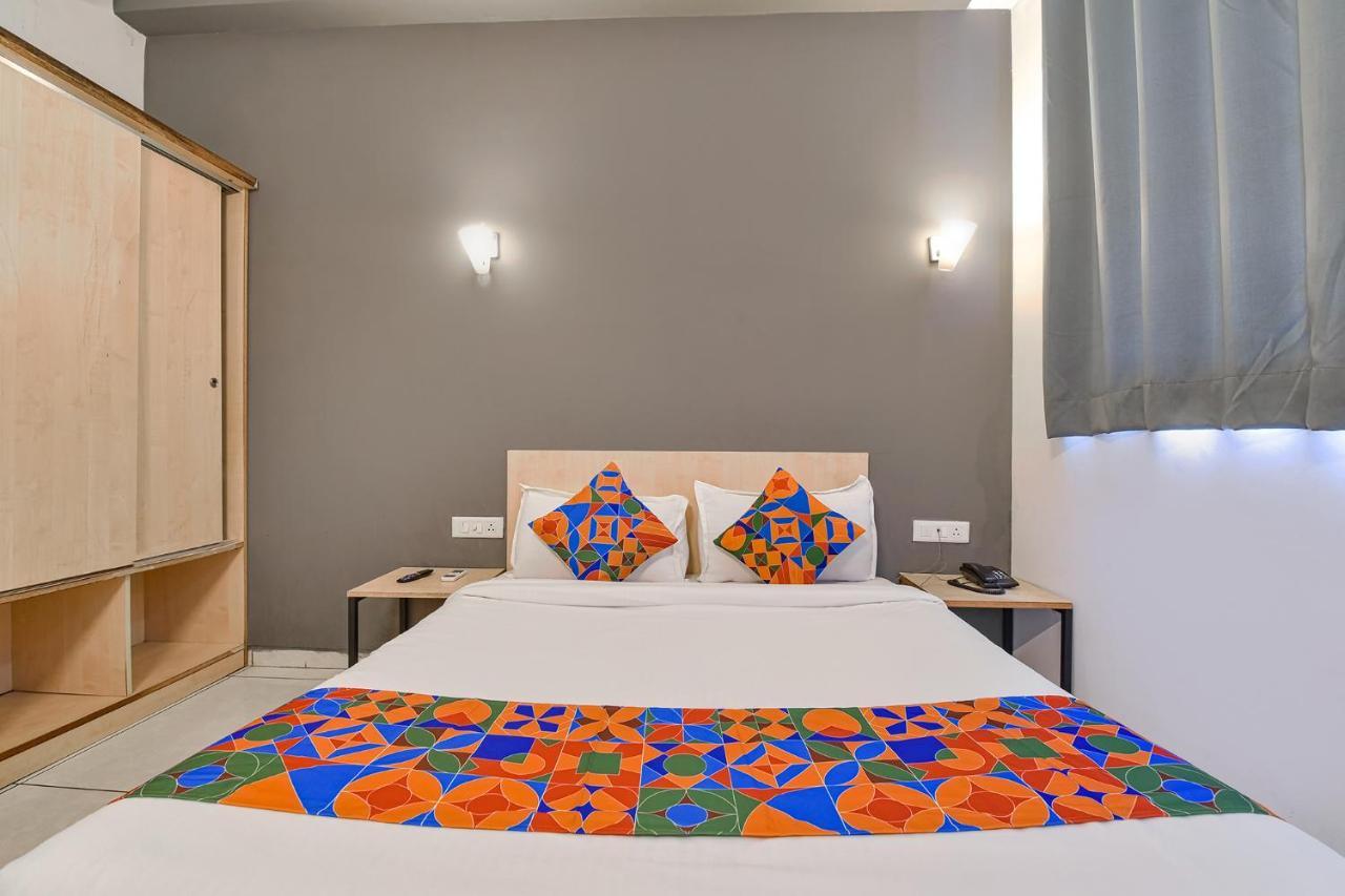Fabhotel Kaviya - Bopal Ahmedabad Exteriör bild