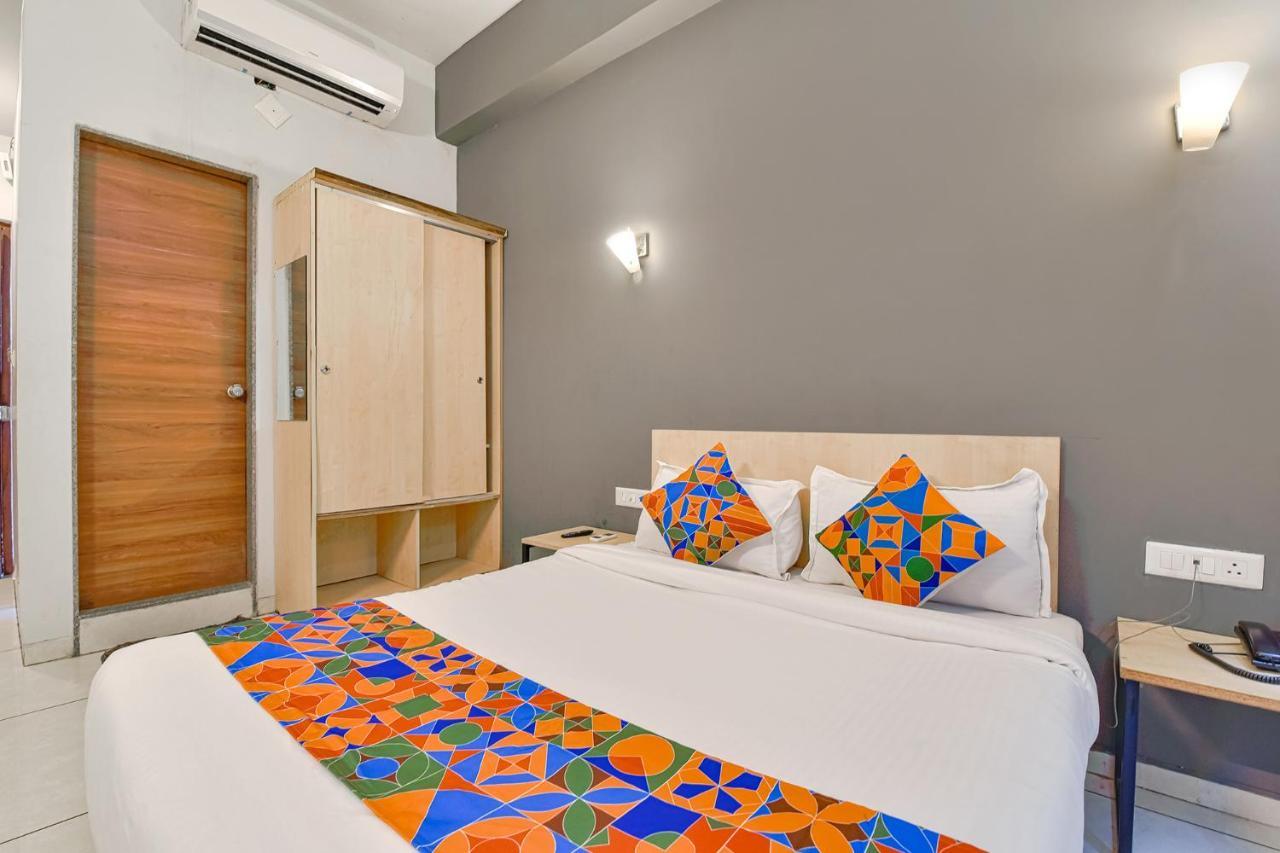 Fabhotel Kaviya - Bopal Ahmedabad Exteriör bild